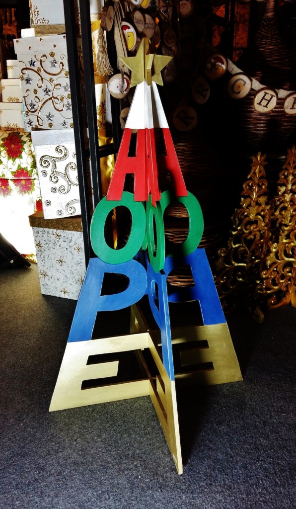 5_4d-hope-christmas-tree