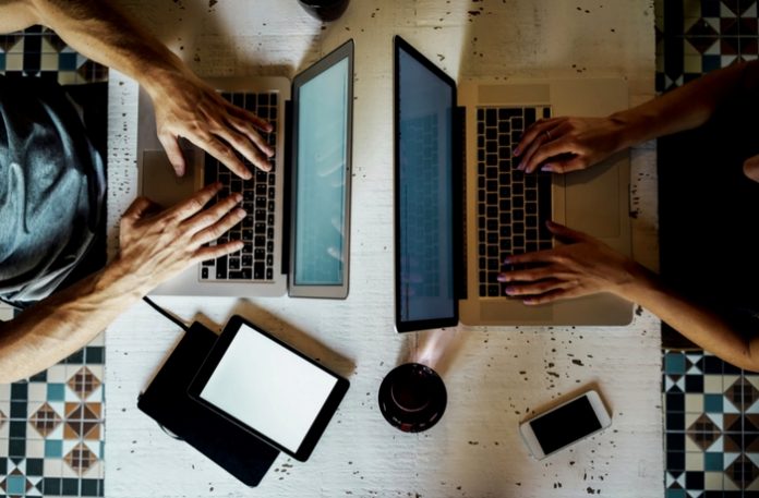 Advantages of coworking spaces