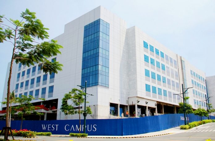 10 West Campus McKinley West Fort Bonifacio Megaworld Corporation