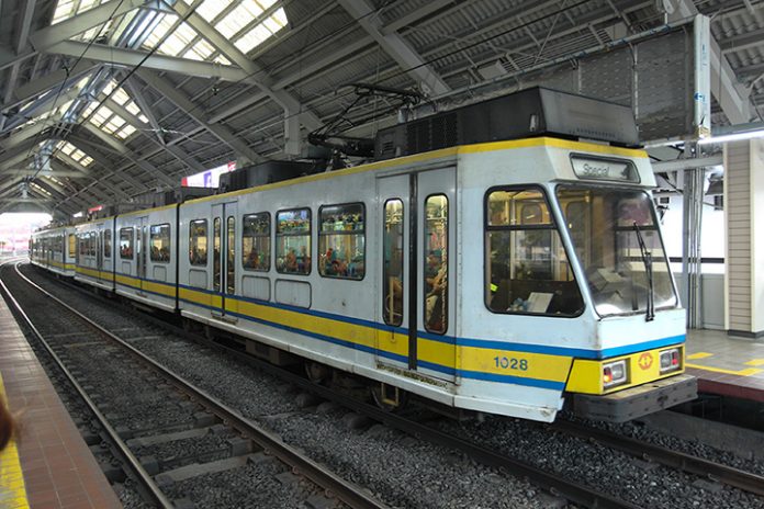 20171204-lrt-train-gc-001