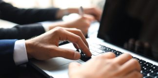 How to Generate Real Estate Leads Online Using Social Media