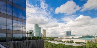 Top 3 Reasons to Consider Alabang as Your New Workplace Filinvest Parkway Corporate Center - Podium Deck